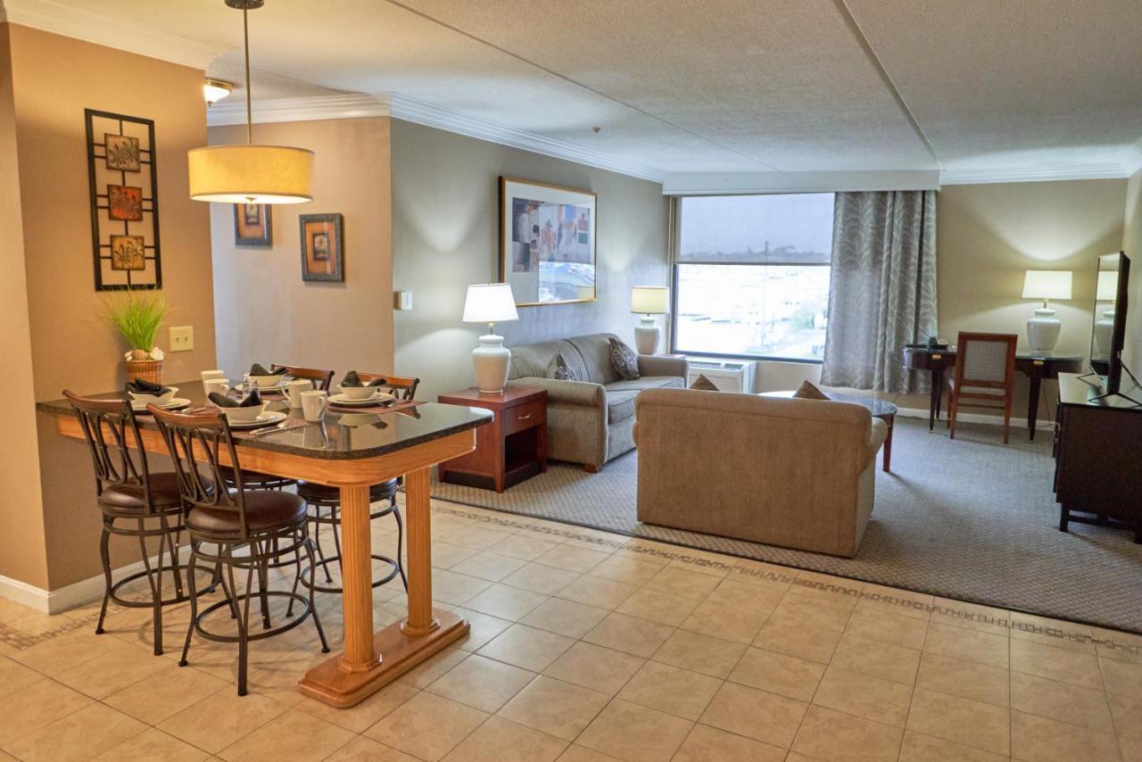 Seaport Resort And Marina Fairhaven Bagian luar foto